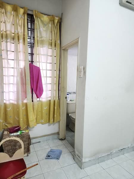 Service Residence for Sale at Taman Lagenda Mas - Elsie Yoong - Bathroom - PropertyGuru.com.my