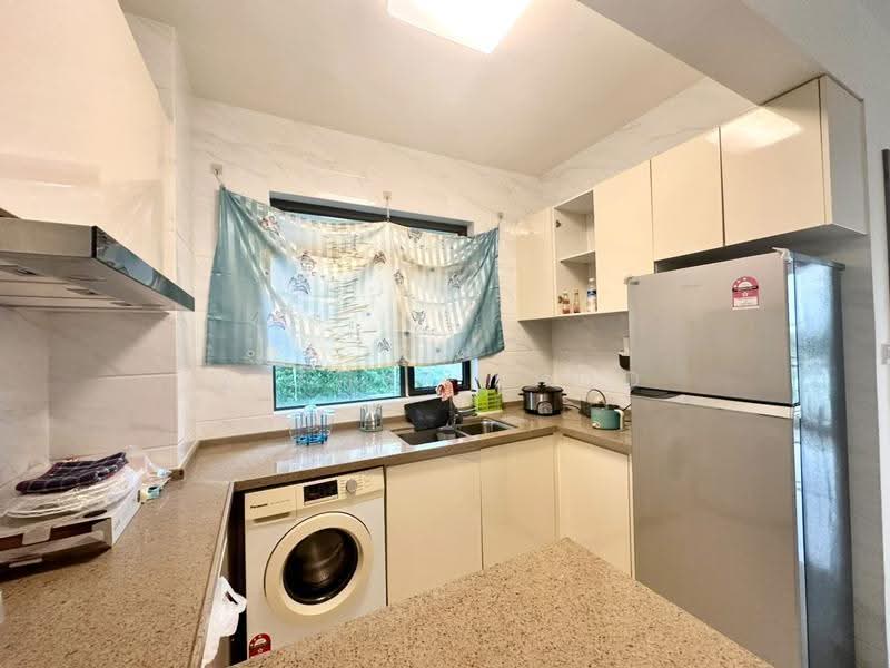Apartment for Sale at Starview Bay @ Forest City - Zephyr Khoo - Kitchen - PropertyGuru.com.my
