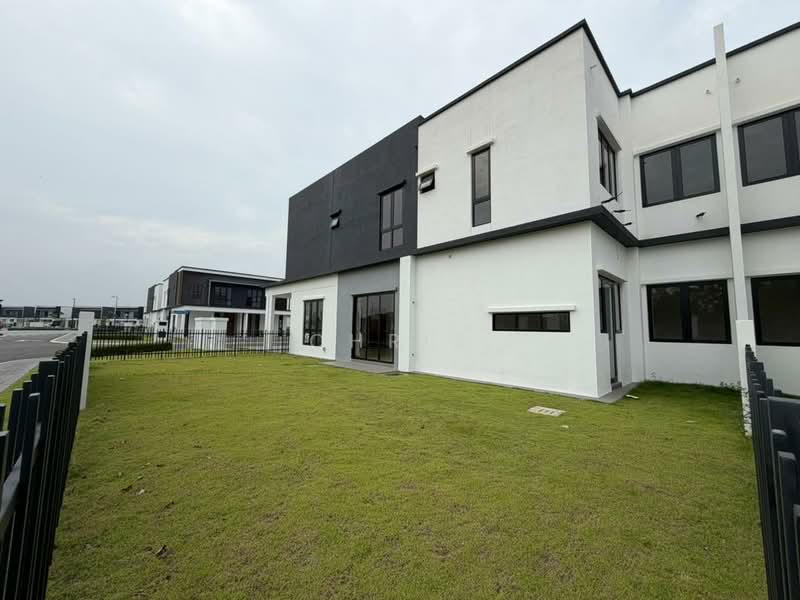 Rumah Kluster untuk Disewa di Eco Sanctuary (Telok Panglima Garang) - Chris Lee - PropertyGuru.com.my