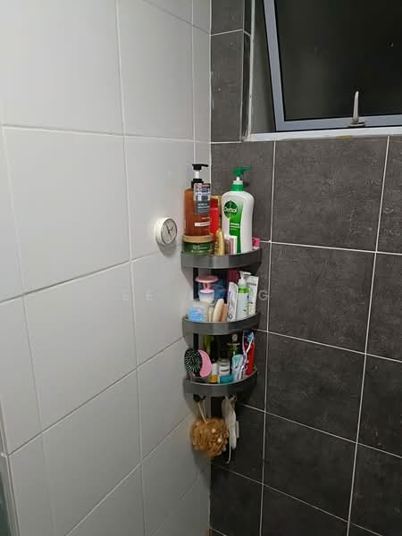 Kondominium untuk Disewa di Koi Prima Condominium - EE Ling - Bathroom - PropertyGuru.com.my
