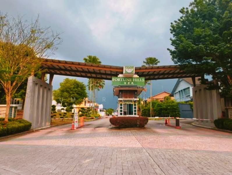 Cluster House for Sale in Pulai (Johor) - UMAIR ZANIL - PropertyGuru.com.my