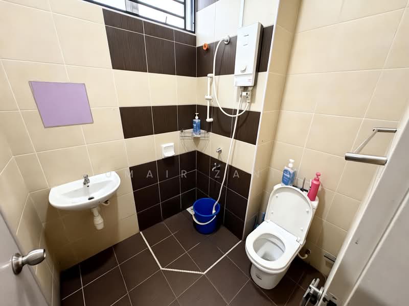 Rumah Kluster untuk Dijual di Bandar Baru Kangkar Pulai (Pulai) - UMAIR ZANIL - Bathroom - PropertyGuru.com.my