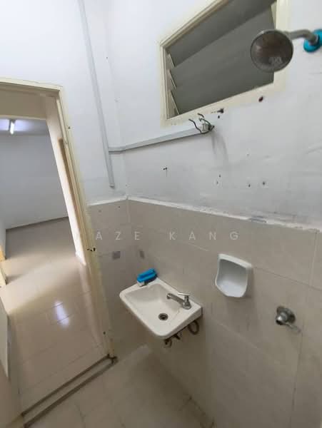 Apartment for Rent at Seri Semarak Apartment - Kaze Kang - PropertyGuru.com.my