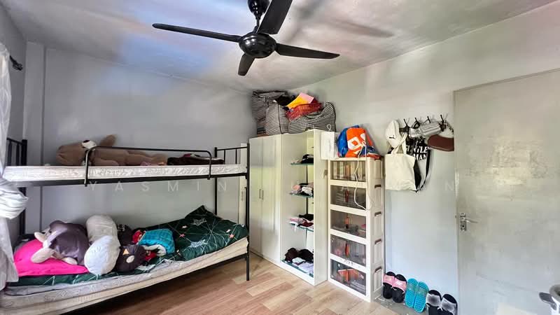 Flat for Sale at Desa Baiduri - Yasmin Sulaiman - Bedroom - PropertyGuru.com.my
