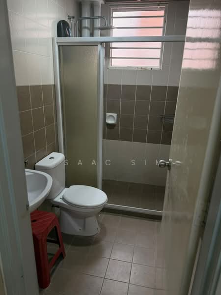 Apartment for Rent at Villa Residence - Isaac Sim - Bathroom - PropertyGuru.com.my