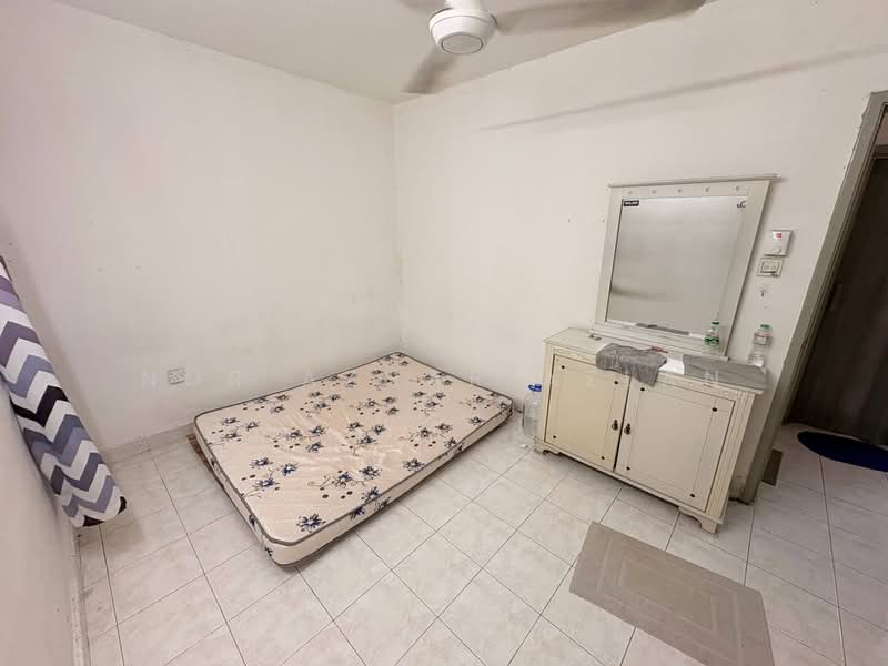 Pangsapuri untuk Dijual di Flora Damansara Apartment - Nor Azhar Azlan - PropertyGuru.com.my