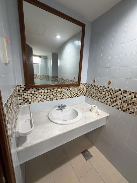 Condominium for Rent at Fernlea Court - Kylie Liew - Bathroom - PropertyGuru.com.my