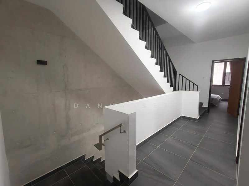 Rumah Teres 3 Tingkat untuk Dijual di Bandar Putra (Kulai) - Danny See - Interior - PropertyGuru.com.my