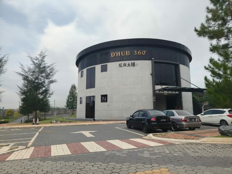 Rumah Teres 3 Tingkat untuk Dijual di Bandar Putra (Kulai) - Danny See - Exterior - PropertyGuru.com.my