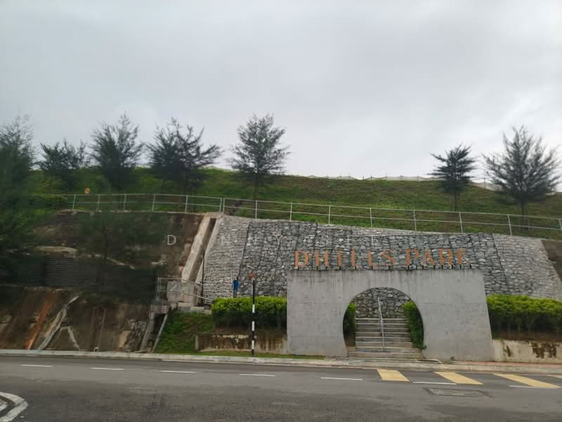 Rumah Teres 3 Tingkat untuk Dijual di Bandar Putra (Kulai) - Danny See - Exterior - PropertyGuru.com.my