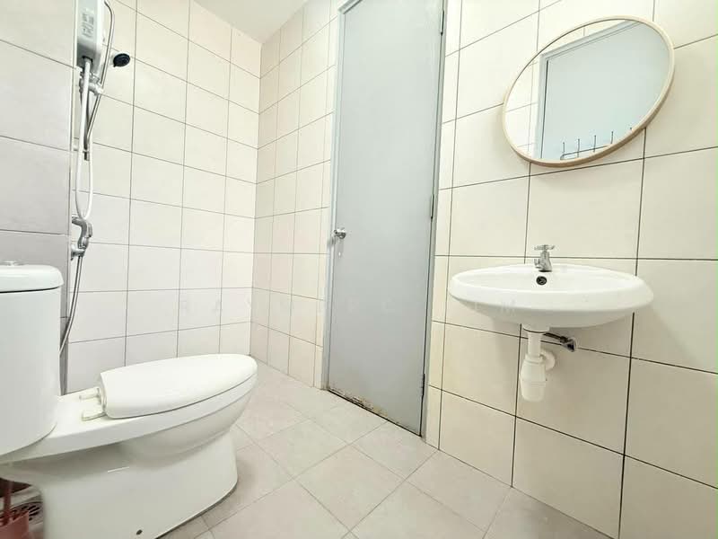 Terraced House for Rent in Rawang (Selangor) - Raymerc Lim - Bathroom - PropertyGuru.com.my