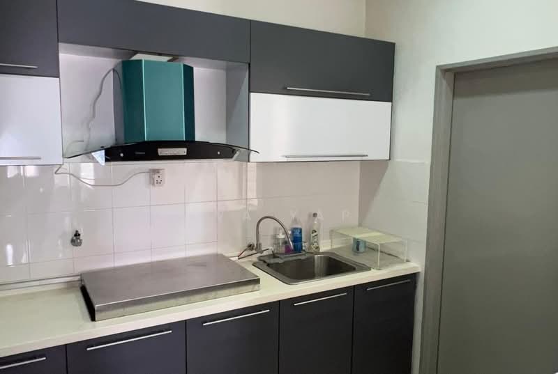 Kondominium untuk Disewa di Casa Idaman - Eva Yap - Kitchen - PropertyGuru.com.my