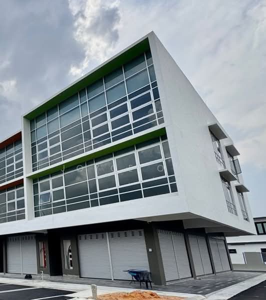 Kedai untuk Disewa di Bandar Dato Onn (Tebrau) - Joyce Ong - Exterior - PropertyGuru.com.my
