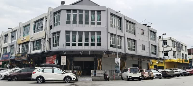 Shop for Sale in Taman Sri Serdang (Seri Kembangan) - Vivi Yap - Exterior - PropertyGuru.com.my