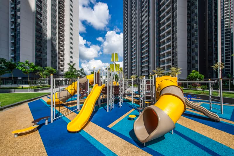 Condominium for Sale at R&F Princess Cove Phase 2-Seine Region - R&F Princess Cove Sales Representative - Exterior - PropertyGuru.com.my