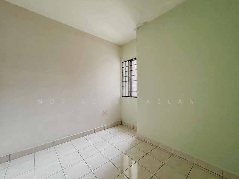 Pangsapuri untuk Dijual di Flora Damansara Apartment - Nor Azhar Azlan - PropertyGuru.com.my