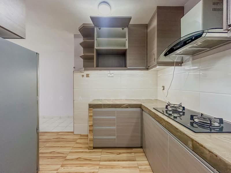 Pangsapuri untuk Dijual di Flora Damansara Apartment - Nor Azhar Azlan - PropertyGuru.com.my