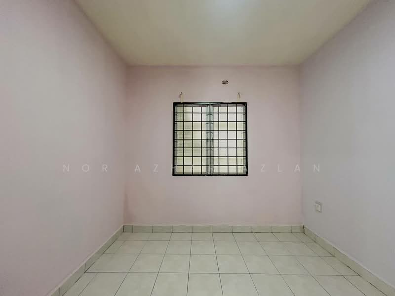 Pangsapuri untuk Dijual di Flora Damansara Apartment - Nor Azhar Azlan - PropertyGuru.com.my