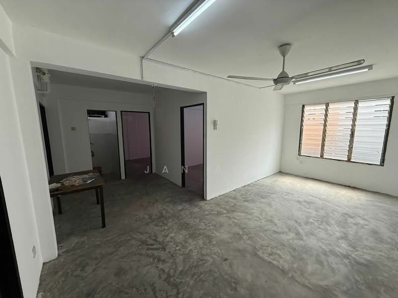 Rumah Flat untuk Dijual di Sri Lanang - JAN AU - Interior - PropertyGuru.com.my