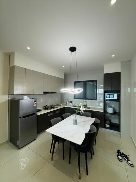 Condominium for Rent at Amberside @ Country Garden Danga Bay - Celine Yong - Kitchen - PropertyGuru.com.my