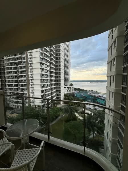 Condominium for Rent at Amberside @ Country Garden Danga Bay - Celine Yong - PropertyGuru.com.my