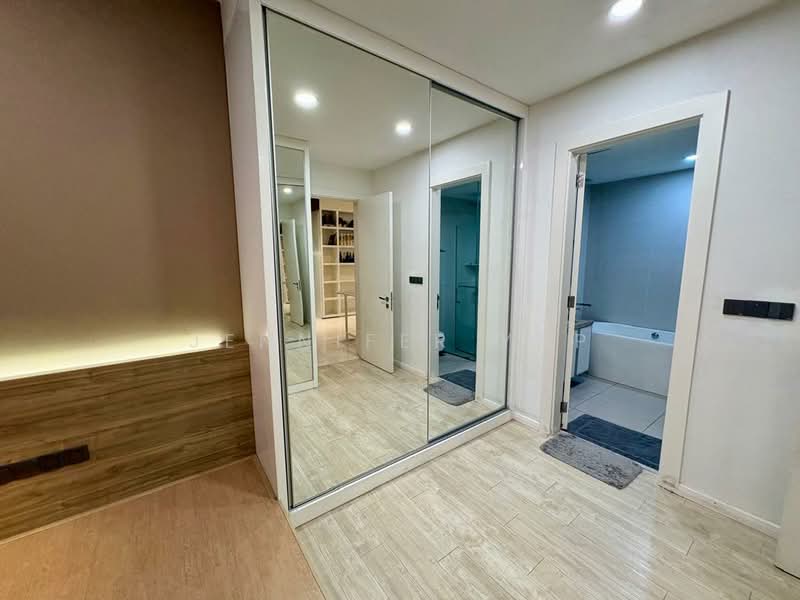 Condominium for Rent at Icon Residence - Jennifer Yap - Master bedroom - PropertyGuru.com.my