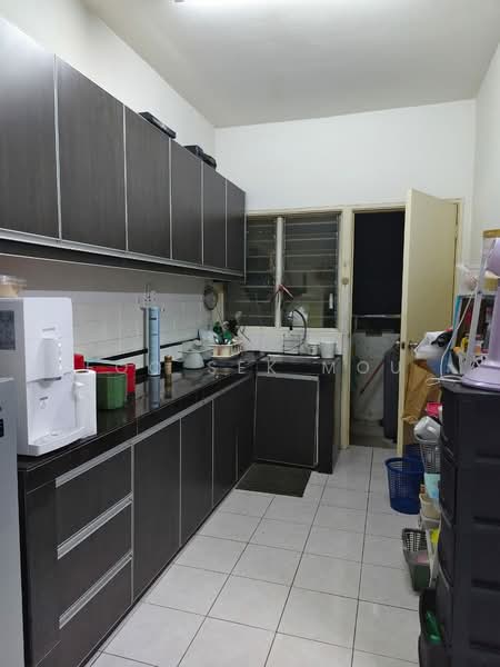 Condominium for Sale at Platinum Hill PV 5 - Foo Sek Mou - Kitchen - PropertyGuru.com.my