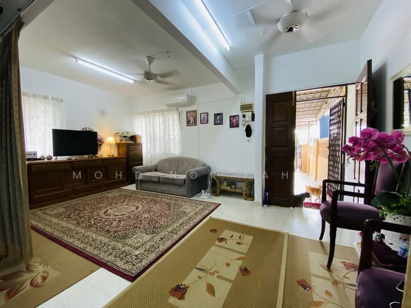 2-storey Terraced House for Sale in Wangsa Maju (Kuala Lumpur) - Mohd Nor Fahmi - Living Room - PropertyGuru.com.my