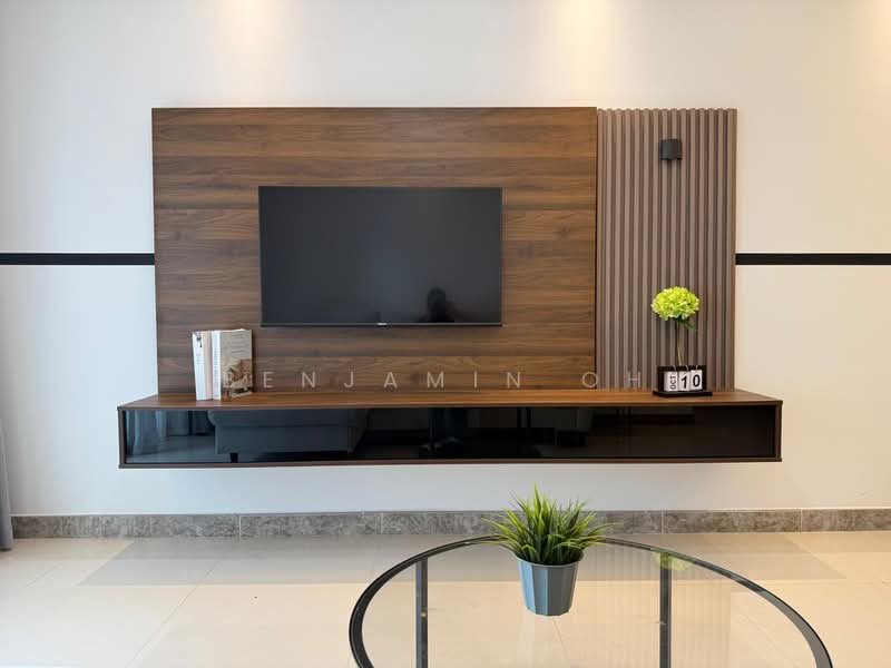 Kondominium untuk Disewa di R&F Princess Cove Phase 2-Seine Region - Benjamin Oh - Living Room - PropertyGuru.com.my