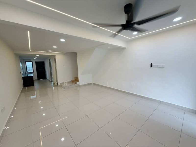 2-storey Terraced House for Sale in Ulu Tiram (Johor) - Annly Liew - Living Room - PropertyGuru.com.my