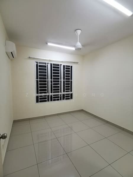 Service Residence for Sale at Platinum Lake PV 21 - Zheng Hong Tan - Interior - PropertyGuru.com.my