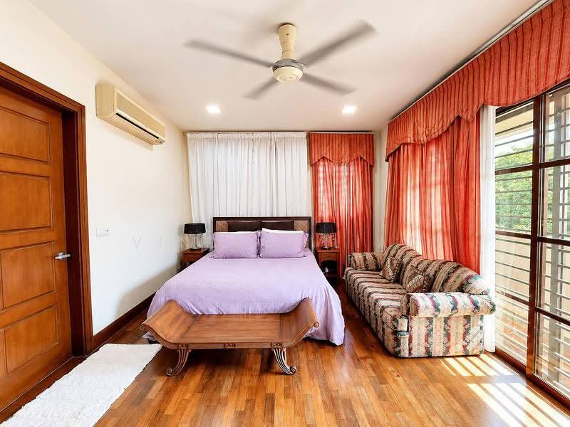 Rumah Berkembar untuk Dijual di Tropicana Indah (Kota Damansara) - Vincent Liaw - Bedroom - PropertyGuru.com.my