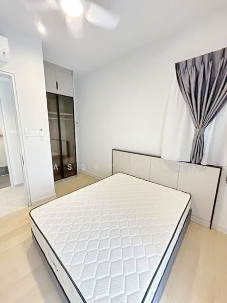 Servis Apartment untuk Disewa di Isola - Hacken Gan - Bedroom - PropertyGuru.com.my