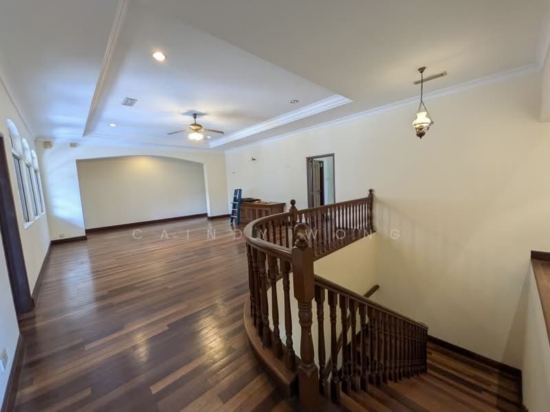 Rumah Banglo untuk Dijual di Seksyen U2 (Saujana) - Caindy Wong - Living Room - PropertyGuru.com.my