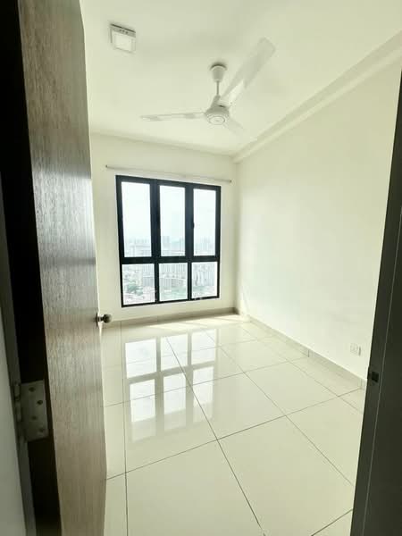 Service Residence for Sale at KL Traders Square - Kin L - PropertyGuru.com.my