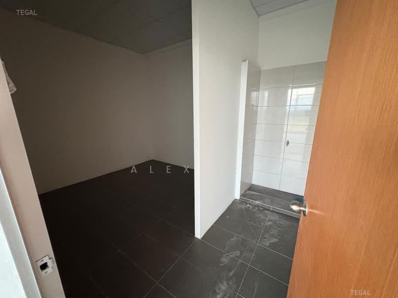 Gudang untuk Disewa di Shah Alam (Selangor) - Alex Lee - Interior - PropertyGuru.com.my