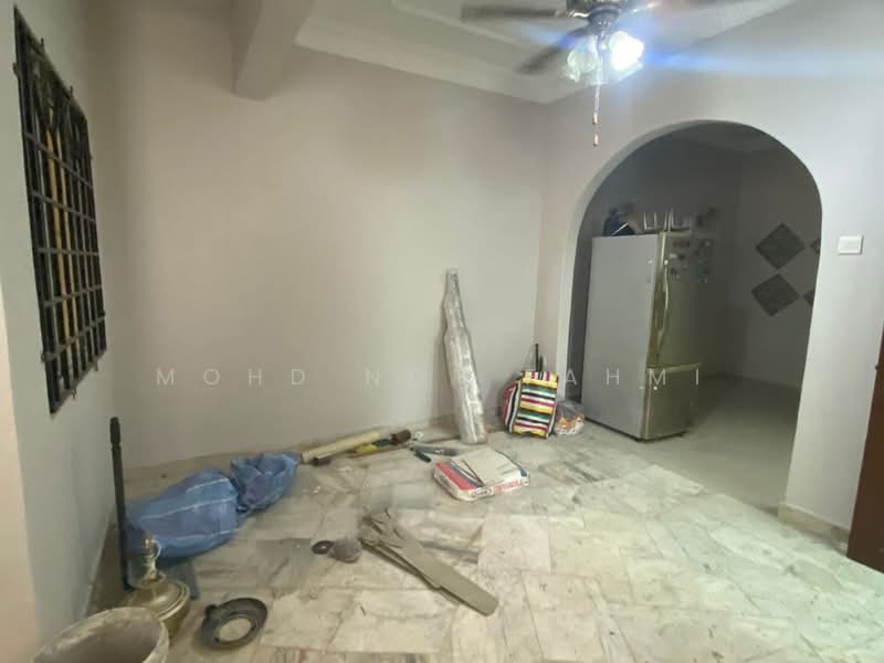Rumah Teres 2 Tingkat untuk Dijual di Seksyen 27 (Shah Alam) - Mohd Nor Fahmi - PropertyGuru.com.my