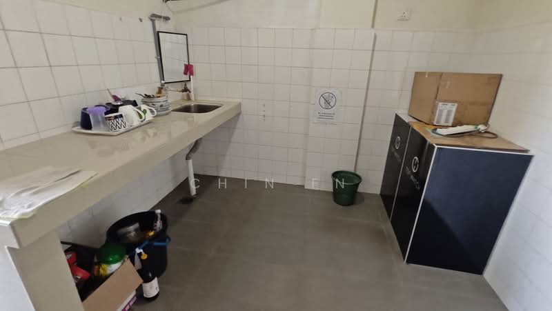 Office for Rent in Taman Malim Jaya (Bachang) - CHIN FN - Kitchen - PropertyGuru.com.my