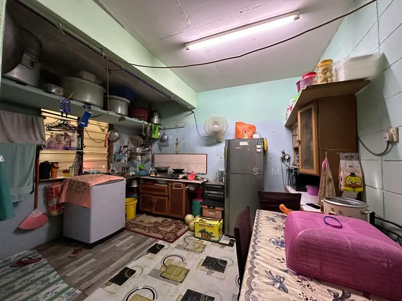Apartment for Sale at Apartment Julia - Norafian SMH - Kitchen - PropertyGuru.com.my
