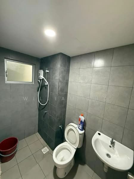 Condominium for Rent at Residensi Sateria - William Cho - Bathroom - PropertyGuru.com.my