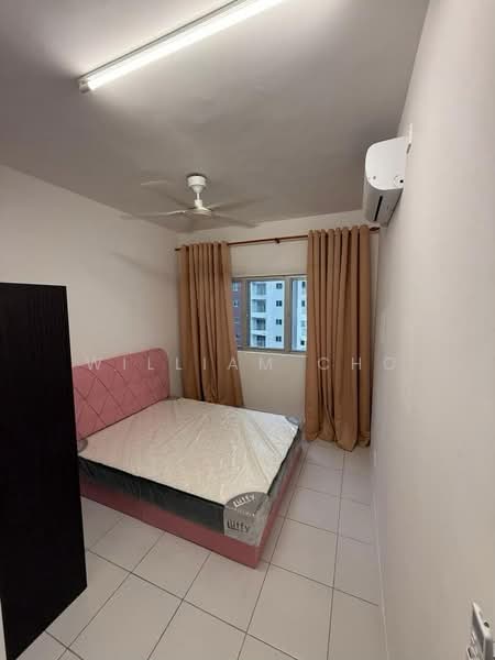 Condominium for Rent at Residensi Sateria - William Cho - Bedroom - PropertyGuru.com.my