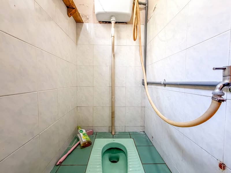 Rumah Teres 2 Tingkat untuk Dijual di Seksyen 13 (Shah Alam) - Izzat Zamros - PropertyGuru.com.my