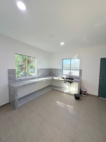 Rumah Teres 2 Tingkat untuk Dijual di Taman Sejati (Labis) - Marcus Tey - Kitchen - PropertyGuru.com.my
