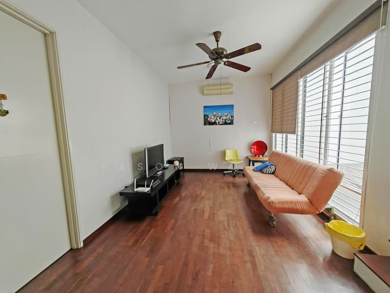 2.5-storey Terraced House for Sale in Cheras (Selangor) - Eason Wong - Living Room - PropertyGuru.com.my