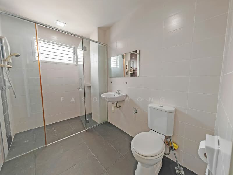2.5-storey Terraced House for Sale in Cheras (Selangor) - Eason Wong - Bathroom - PropertyGuru.com.my