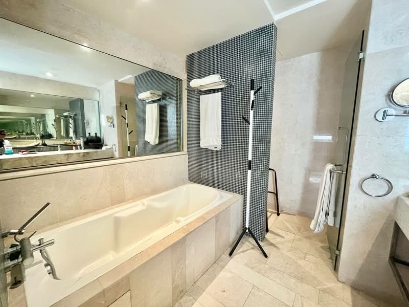Condominium for Sale at 2 Hampshire - Masnizah Arifin - Bathroom - PropertyGuru.com.my