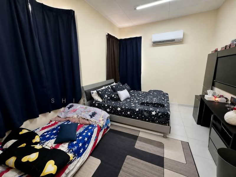 Rumah Kluster untuk Dijual di Alam Suria (Puncak Alam) - Shiqin Saidin - Bedroom - PropertyGuru.com.my