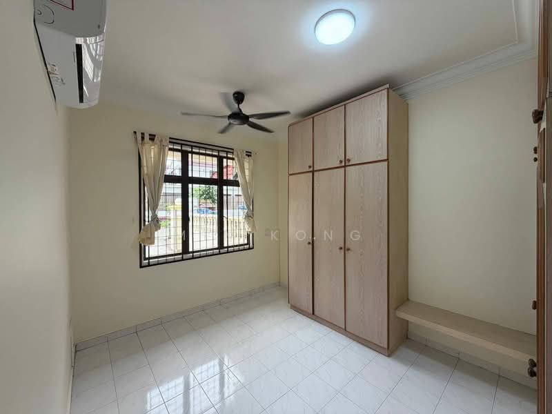 Rumah Teres 1 Tingkat untuk Disewa di Taman Daya (Johor Bahru) - Min Kong - Bedroom - PropertyGuru.com.my