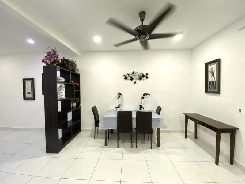 Kondominium untuk Disewa di Elit Heights @ Bayan City - Andy Lee - Dining Room - PropertyGuru.com.my