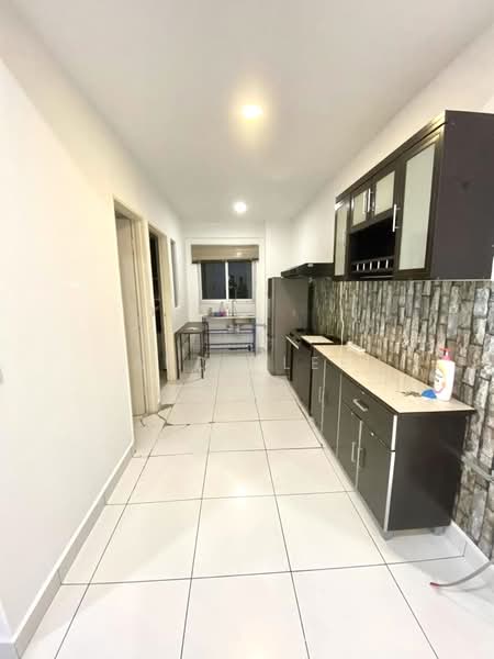 Kondominium untuk Disewa di Elit Heights @ Bayan City - Andy Lee - Kitchen - PropertyGuru.com.my